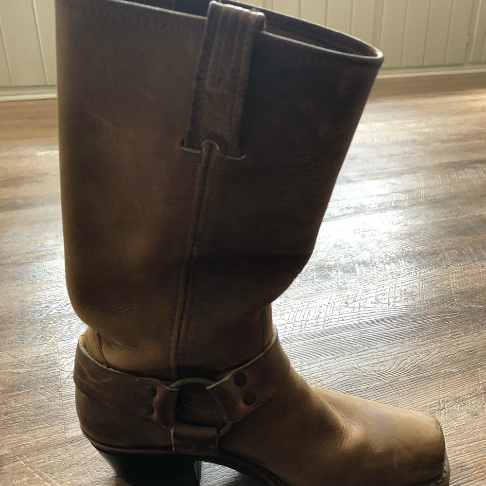 Frye harness 12R boots!